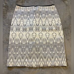 Club Monaco Black and Cream Patterned Pencil Skirt